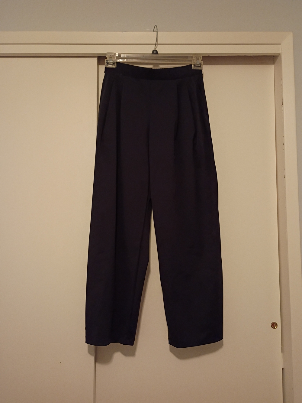 Uniqlo Black Ultra Stretch Active Wide Pants- Women's Large